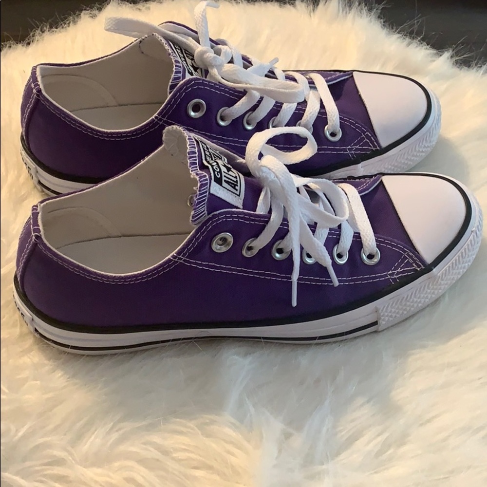 Converse - Picture 2 of 5